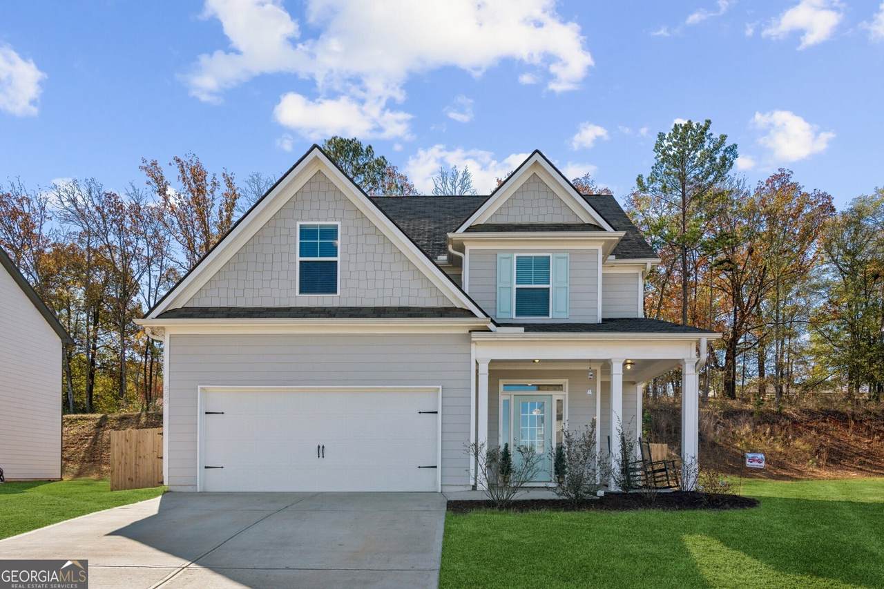 566 Skye Drive - Photo 1