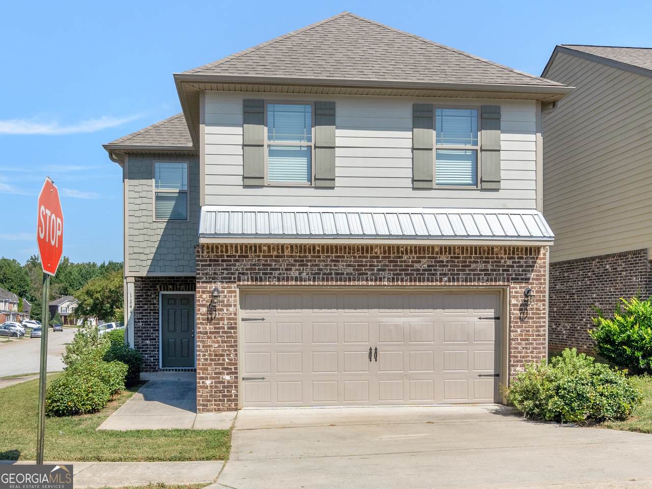 1244 Faye Court - Photo 1