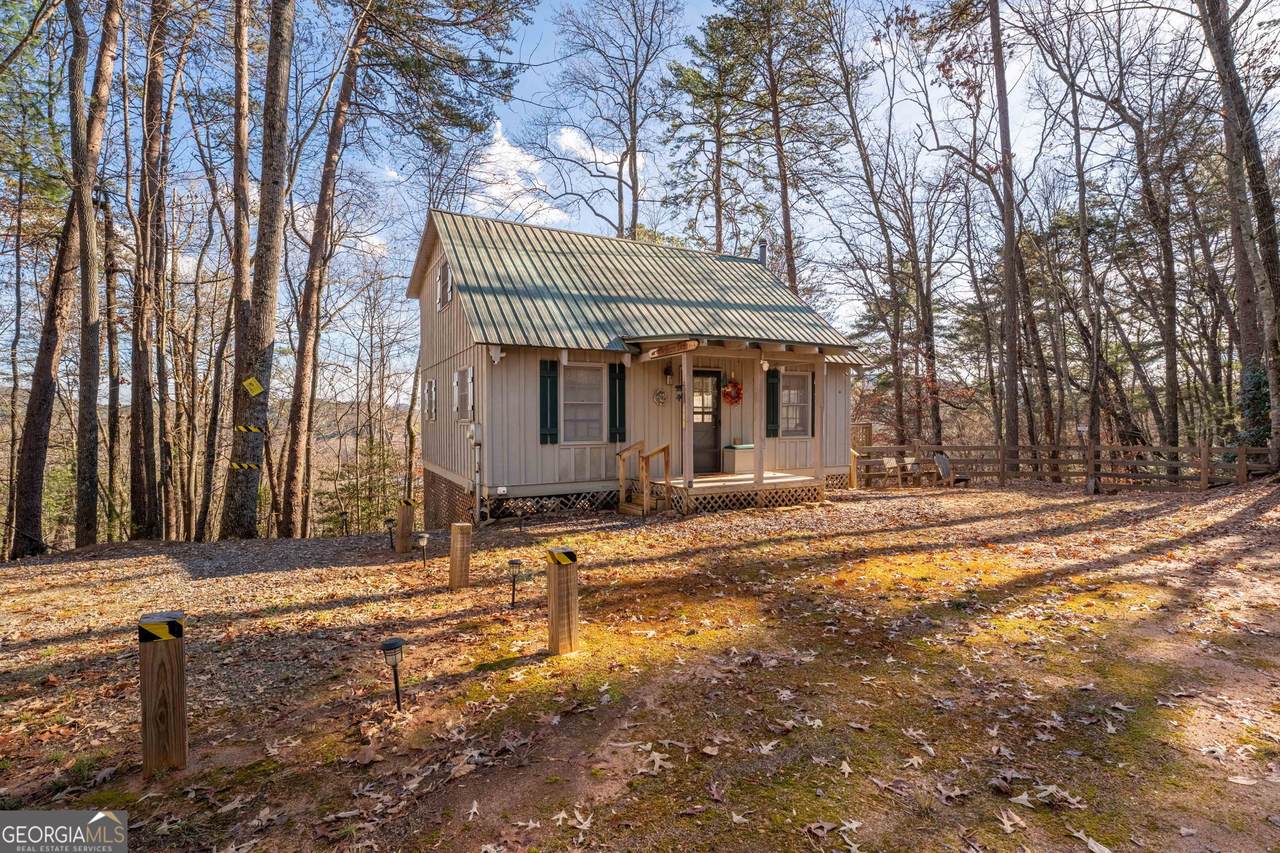 220 Mcconnell Court - Photo 1