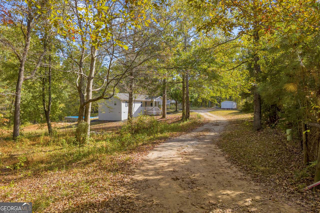 146 Moody Farm Road - Photo 1