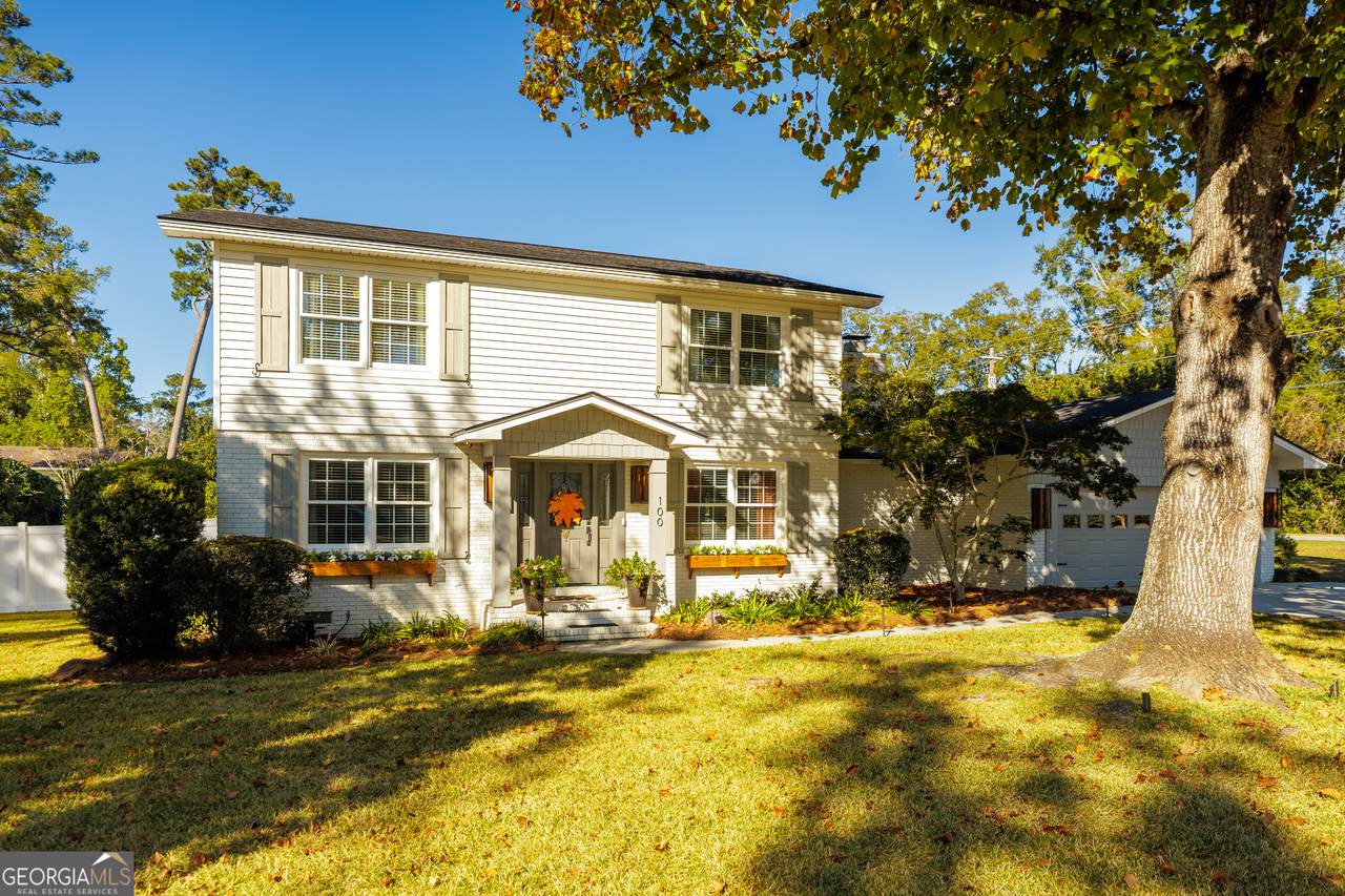 100 Starmount Drive - Photo 1