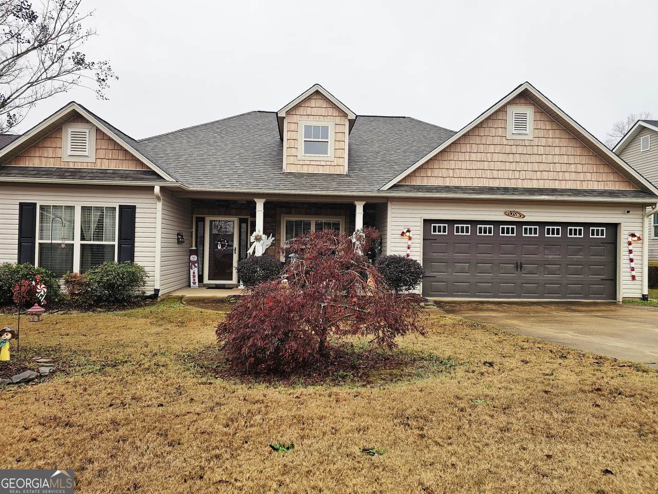 104 Sheila Street - Photo 1