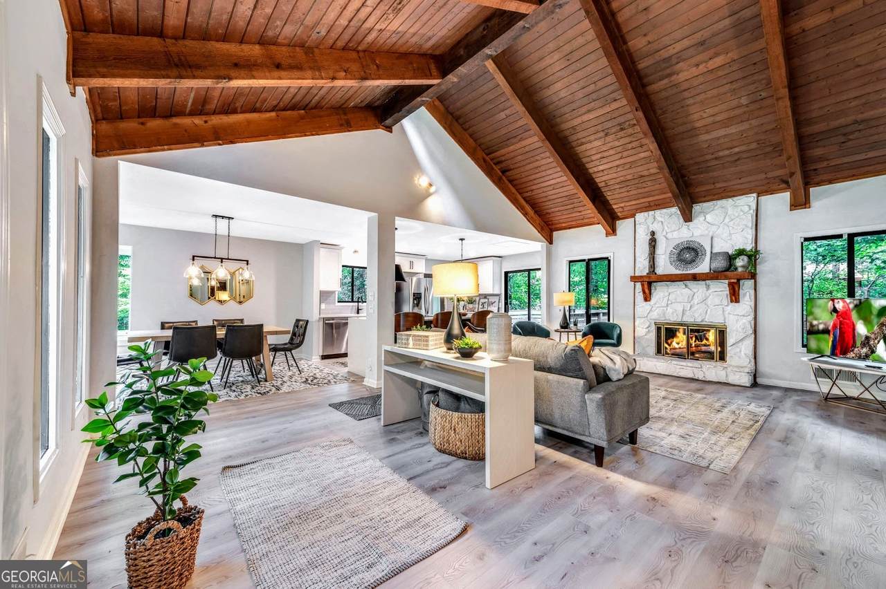 3870 Northpoint Drive - Photo 1