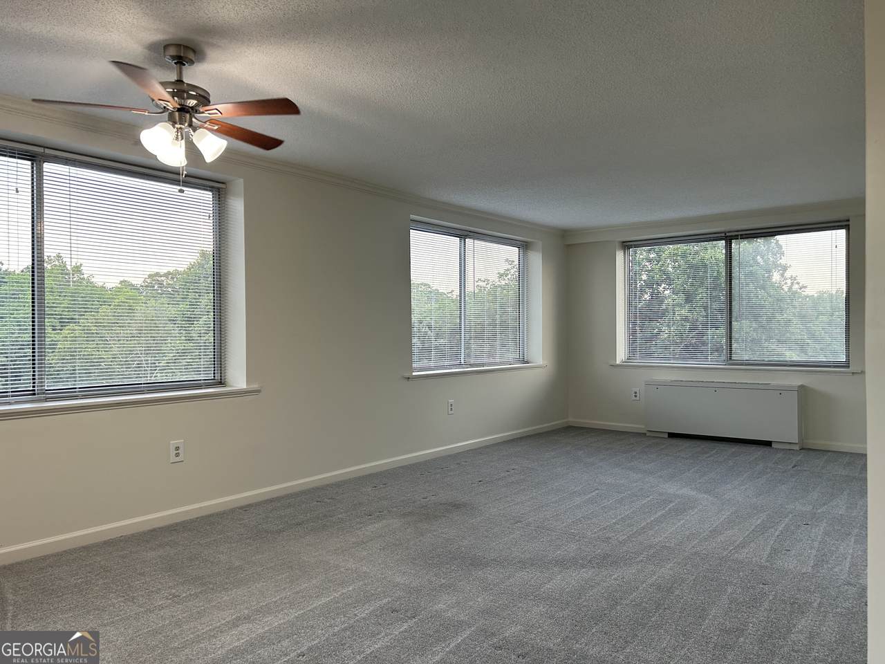 2479 Peachtree Road - Photo 1