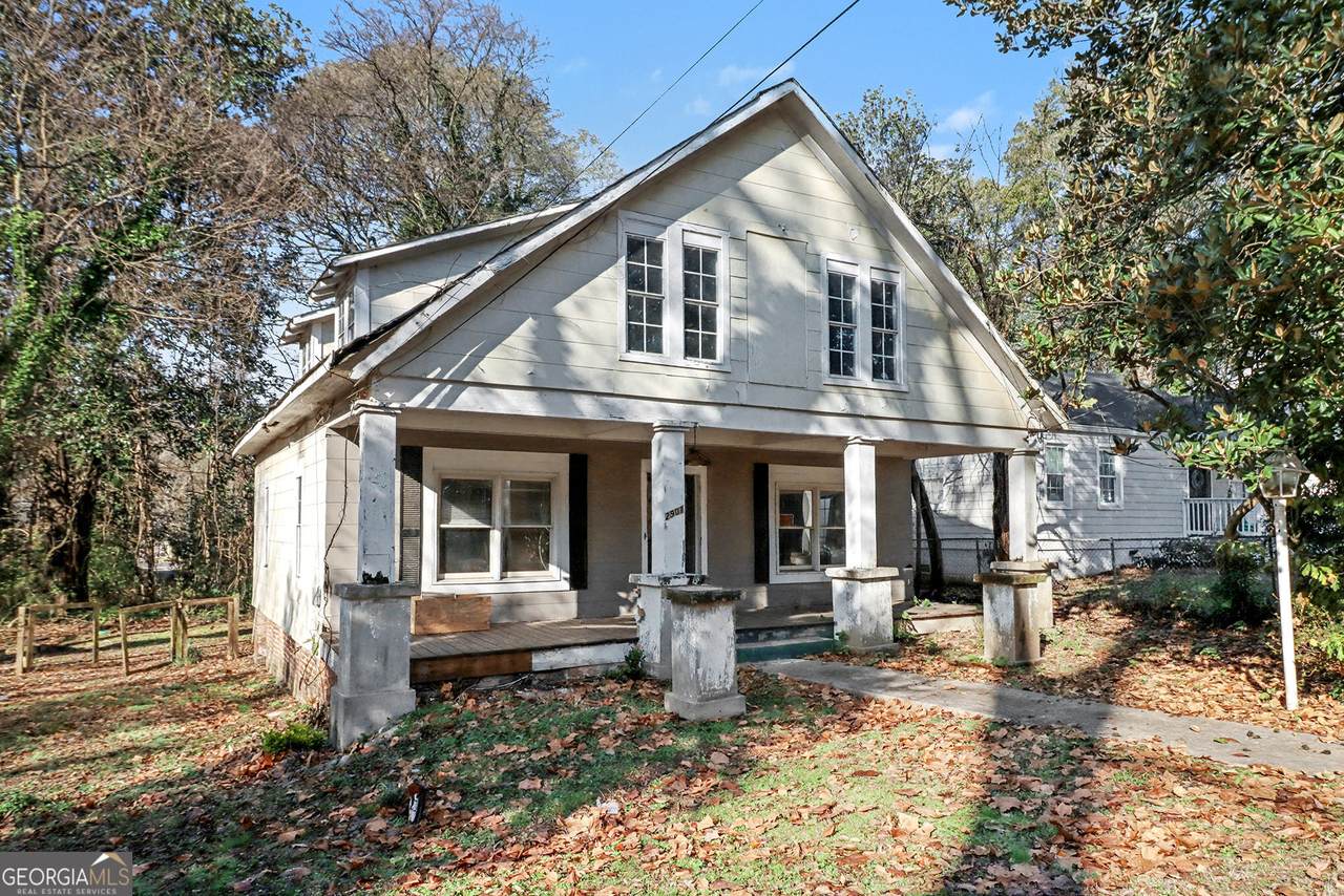 2901 8th Street - Photo 1