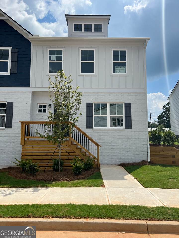 1573 Salem Drive - Photo 1