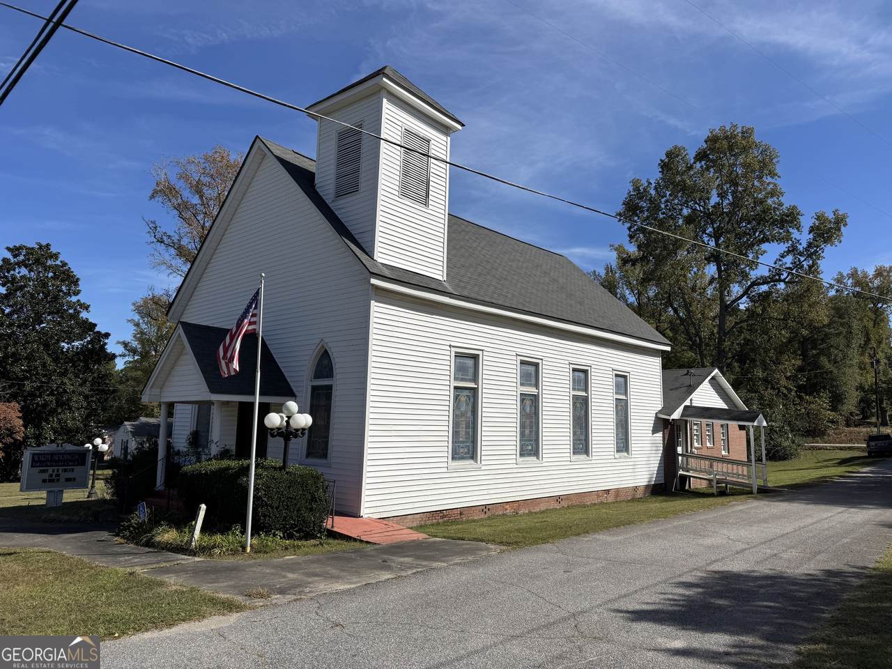 216 Broad Street - Photo 1