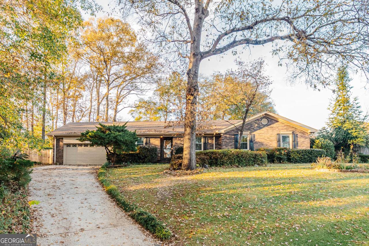 117 Crestwood Court - Photo 1