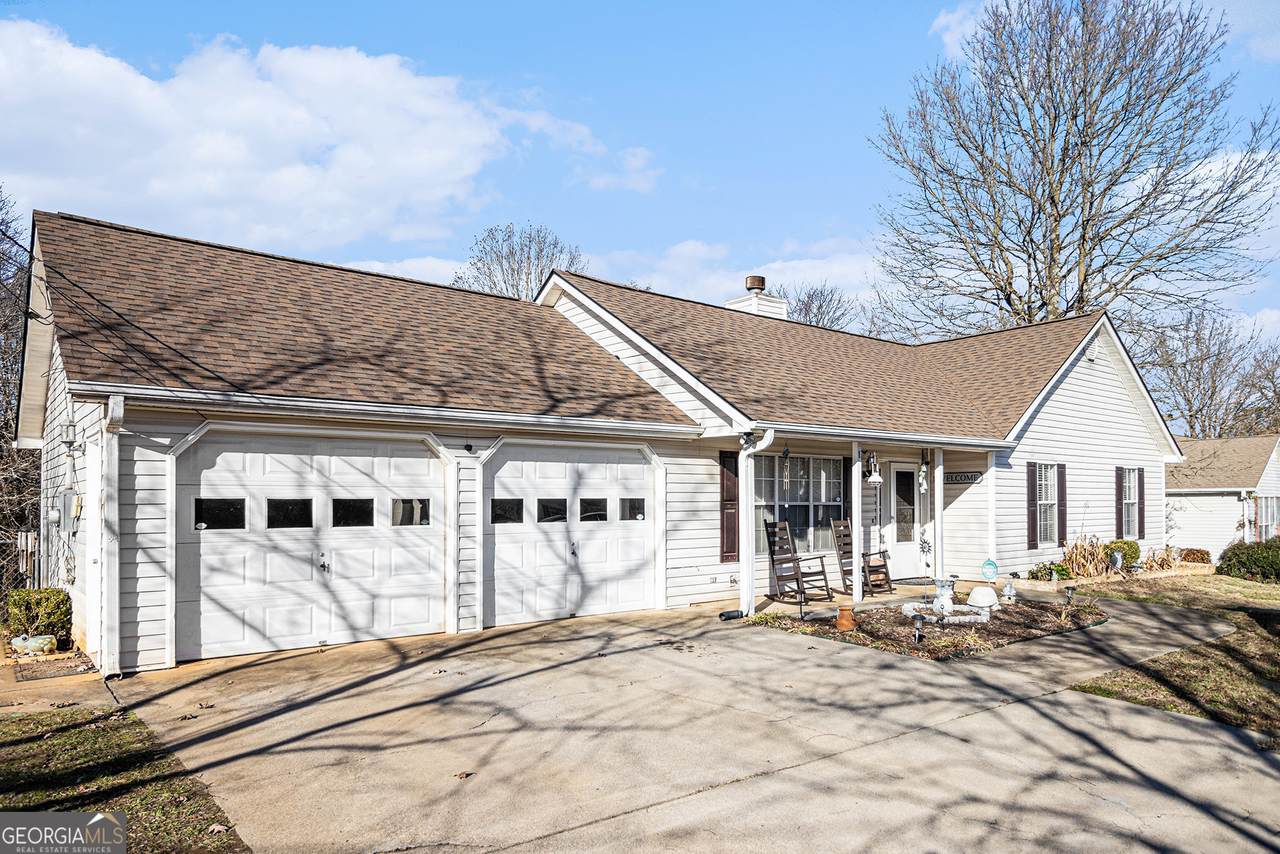 118 Manning Mill Road - Photo 1