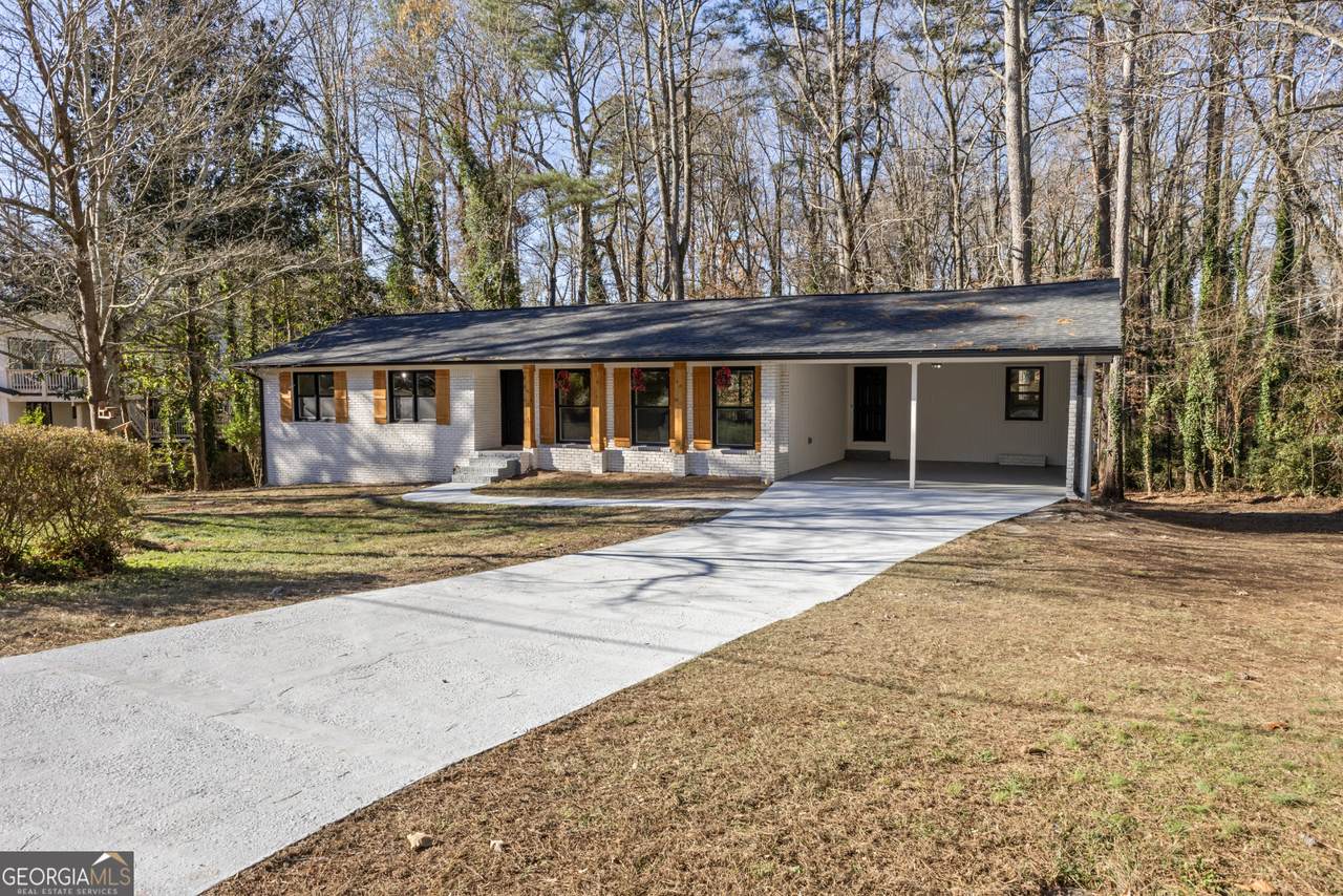 11 Cecil Drive - Photo 1