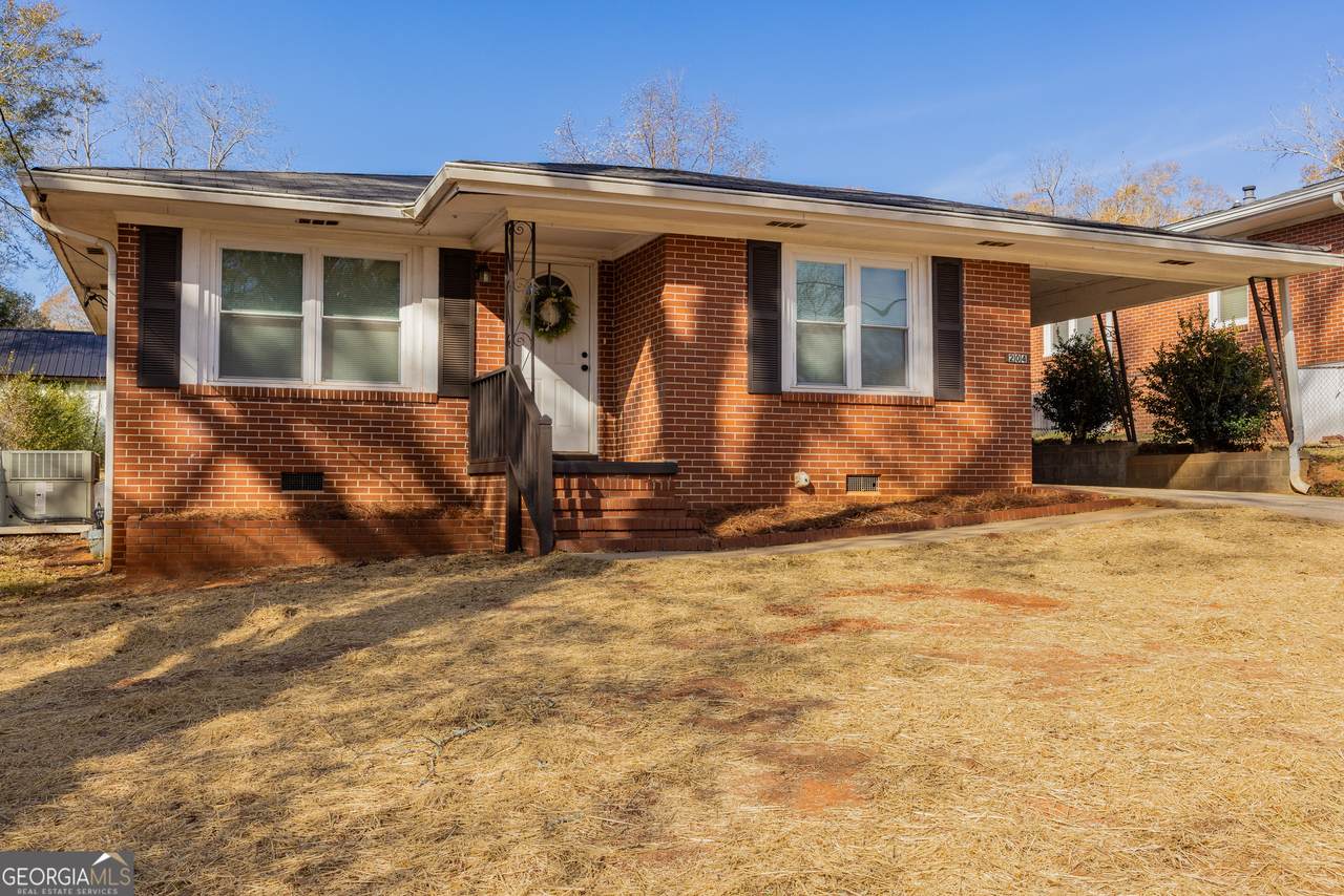 204 Doty Drive - Photo 1