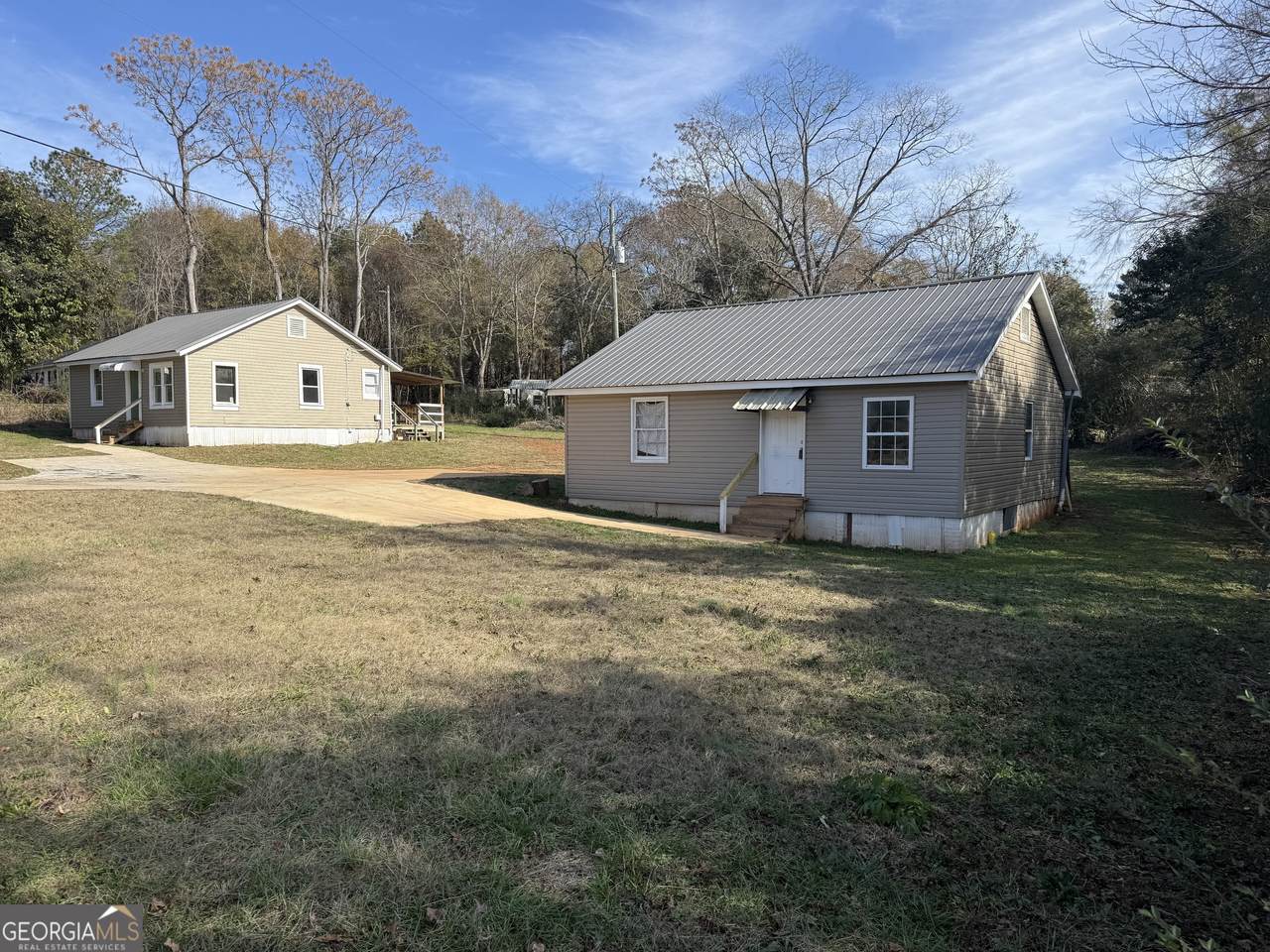 640 Hudson Road - Photo 1