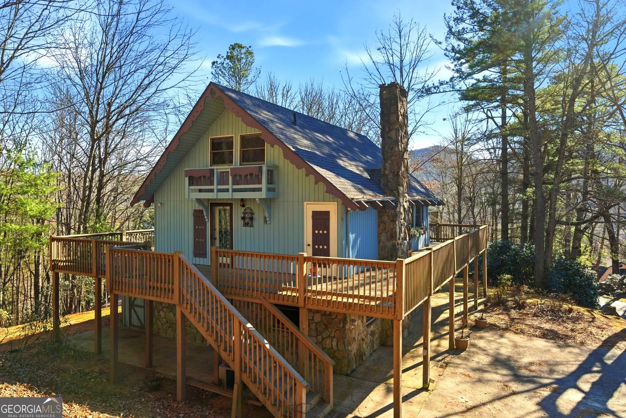 452 Sugarbush Drive - Photo 1