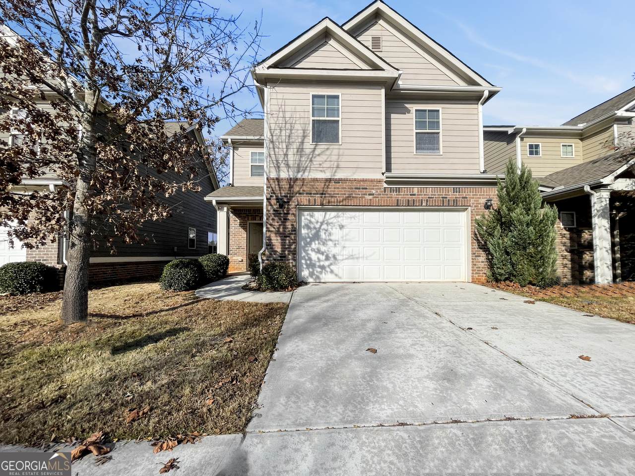 172 Daisy Circle - Photo 1