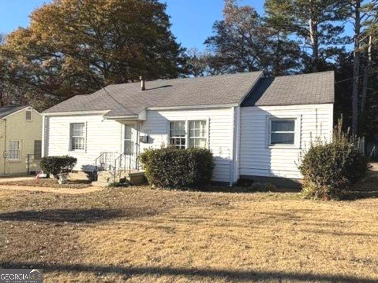 3035 Washington Road - Photo 1