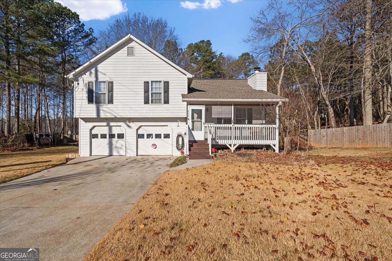 230 Ravenwood Lane - Photo 1