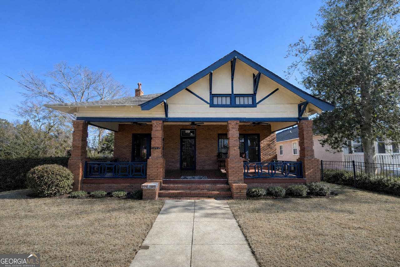 1282 Courtland Avenue - Photo 1