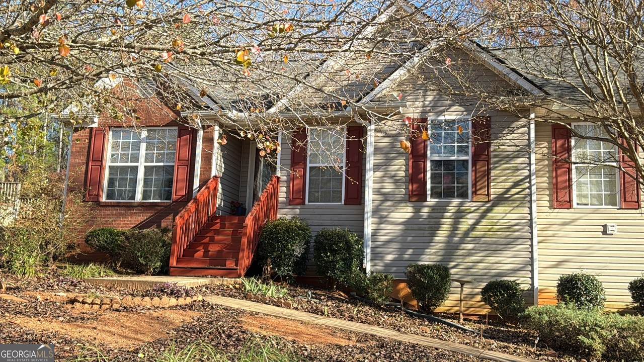 115 Lawn Way - Photo 1