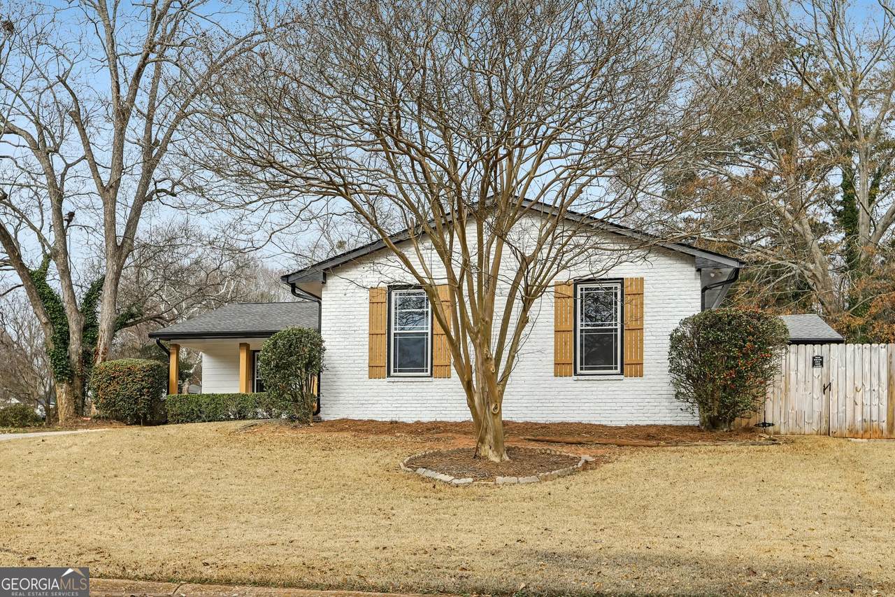 538 Stanton Woods Drive - Photo 1