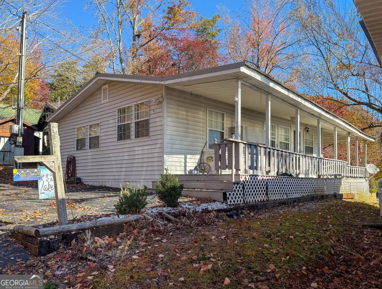 988 Mountain Shadows Drive - Photo 1