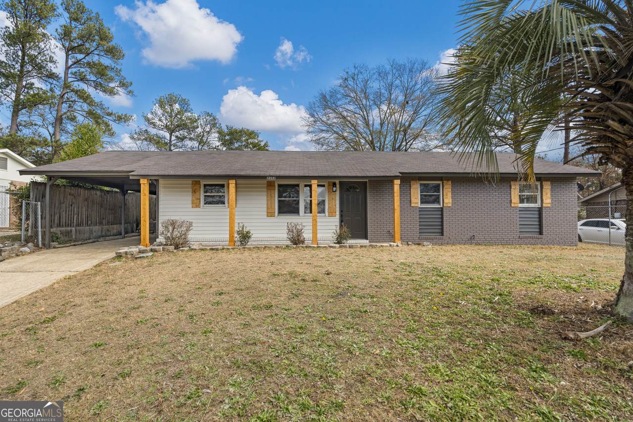 2312 Burnside Drive - Photo 1