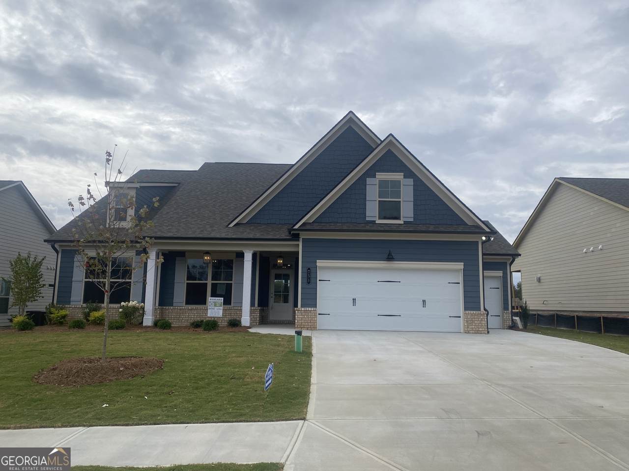 233 Oakdale Road - Photo 1