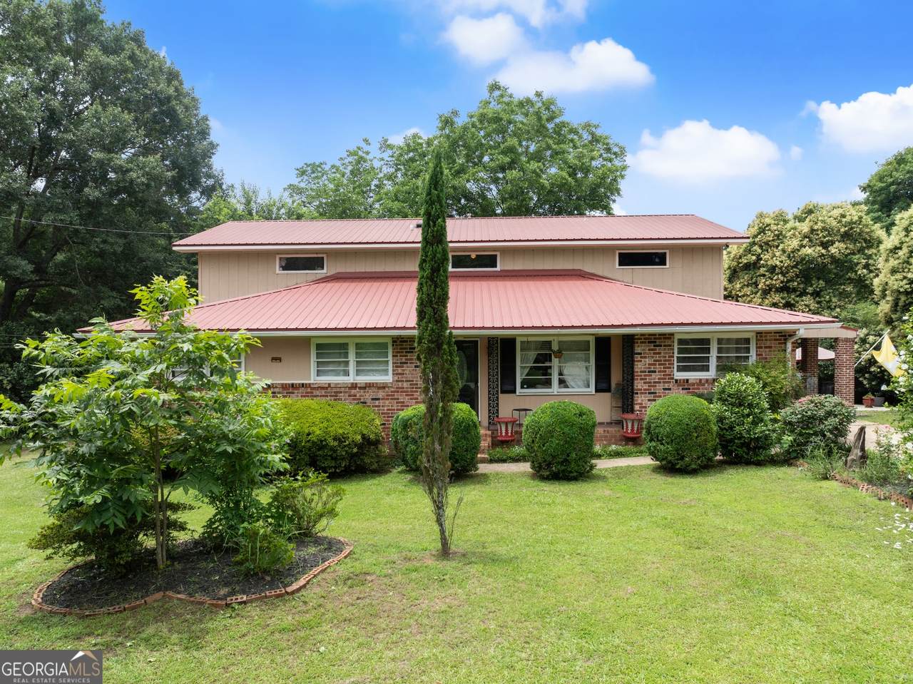 157 Glendale Heights - Photo 1