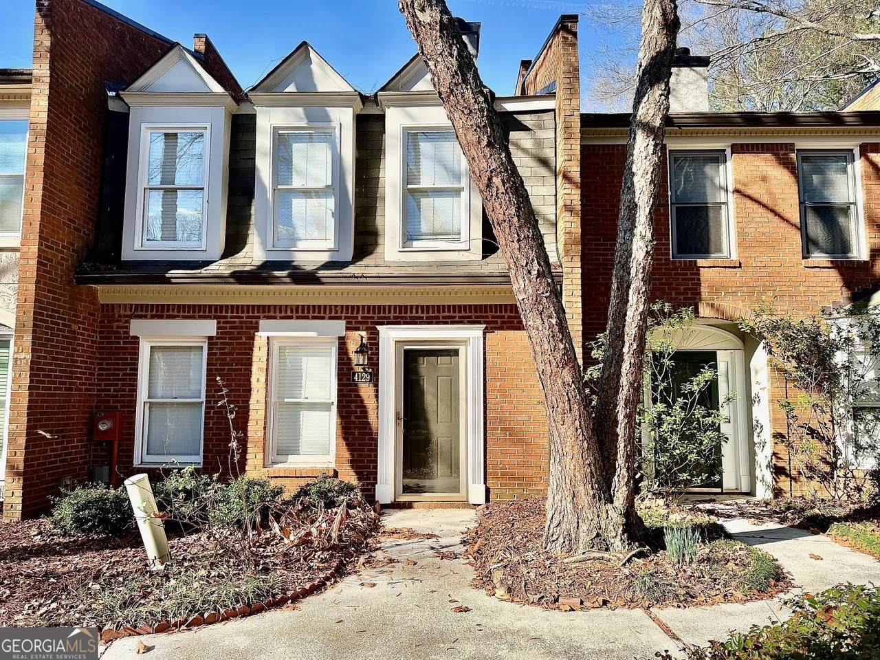 4129 Boxwood Way - Photo 1