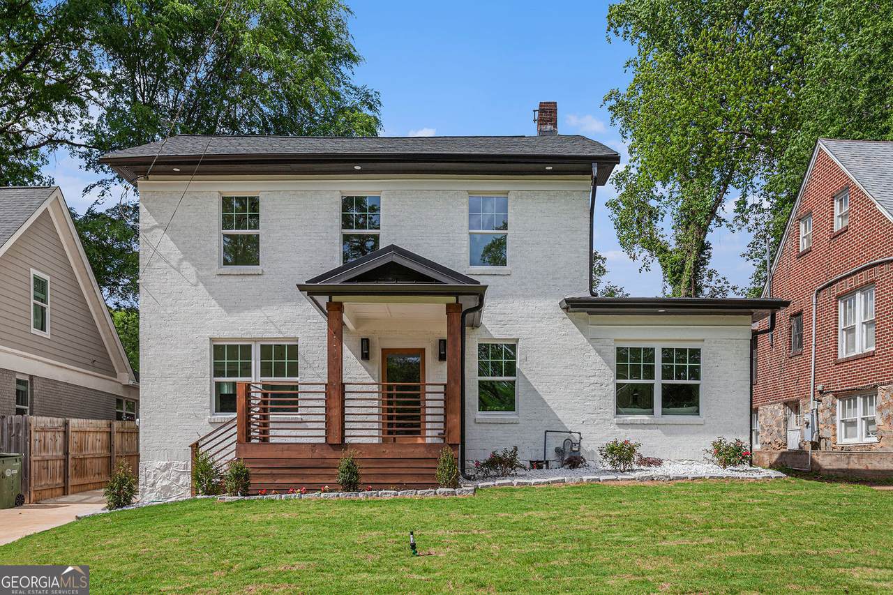 1721 Gordon Street - Photo 1