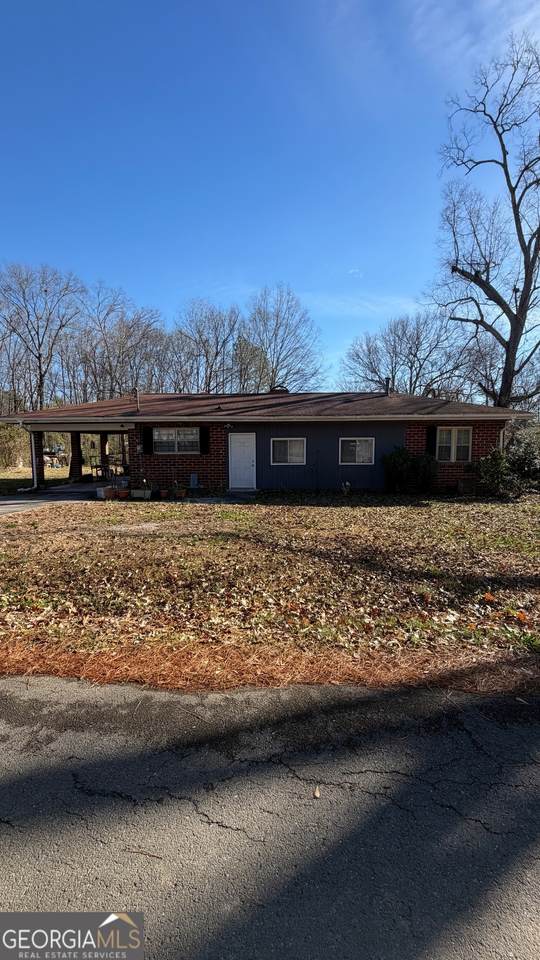 203 Salem Drive - Photo 1