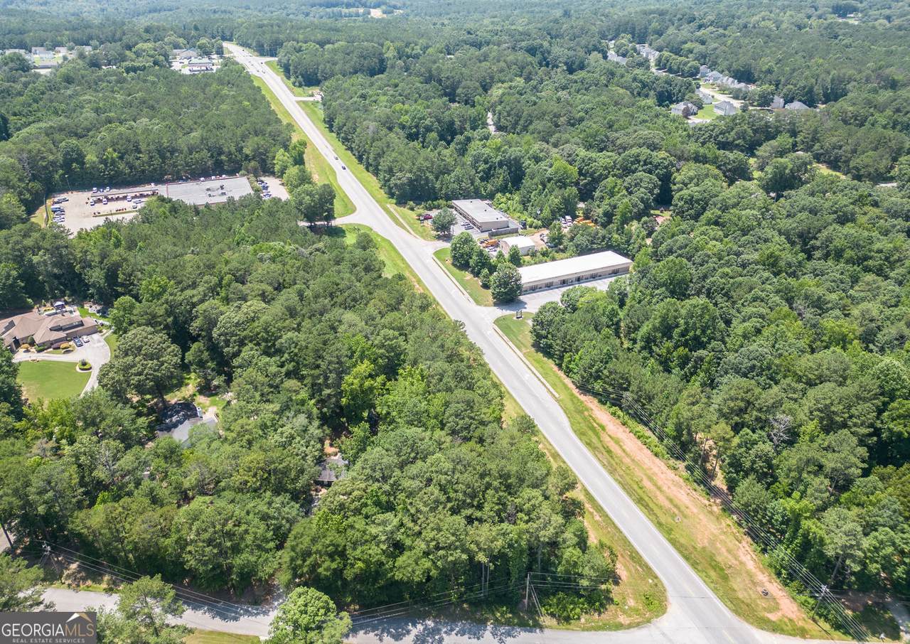 105 Sara Drive - Photo 1