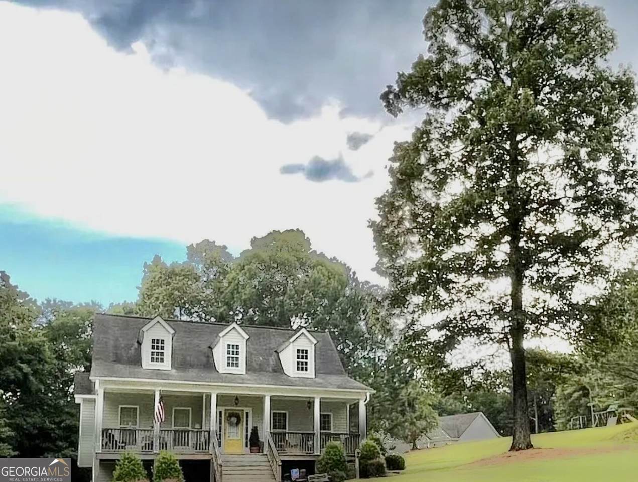 102 Bridgewater Drive - Photo 1