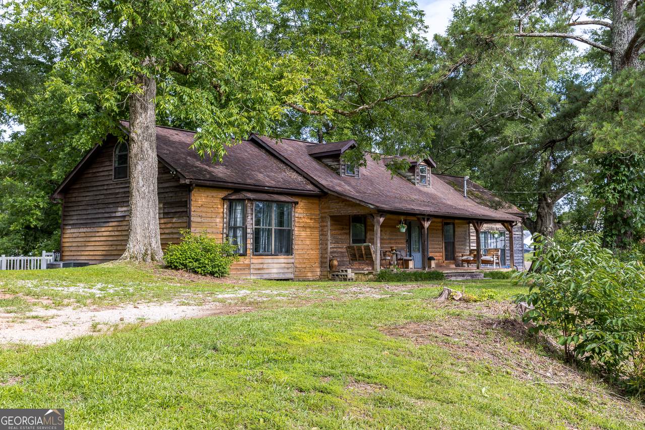 534 1st Avenue - Photo 1