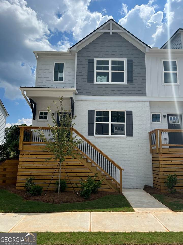 1585 Salem Drive - Photo 1