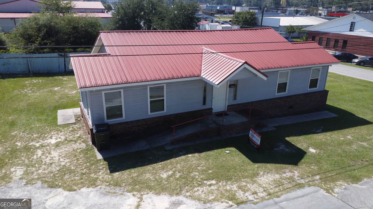 118 Pierce Avenue - Photo 1