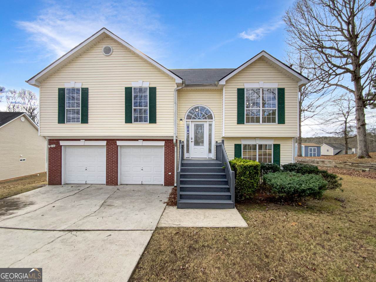 206 Sport Way - Photo 1