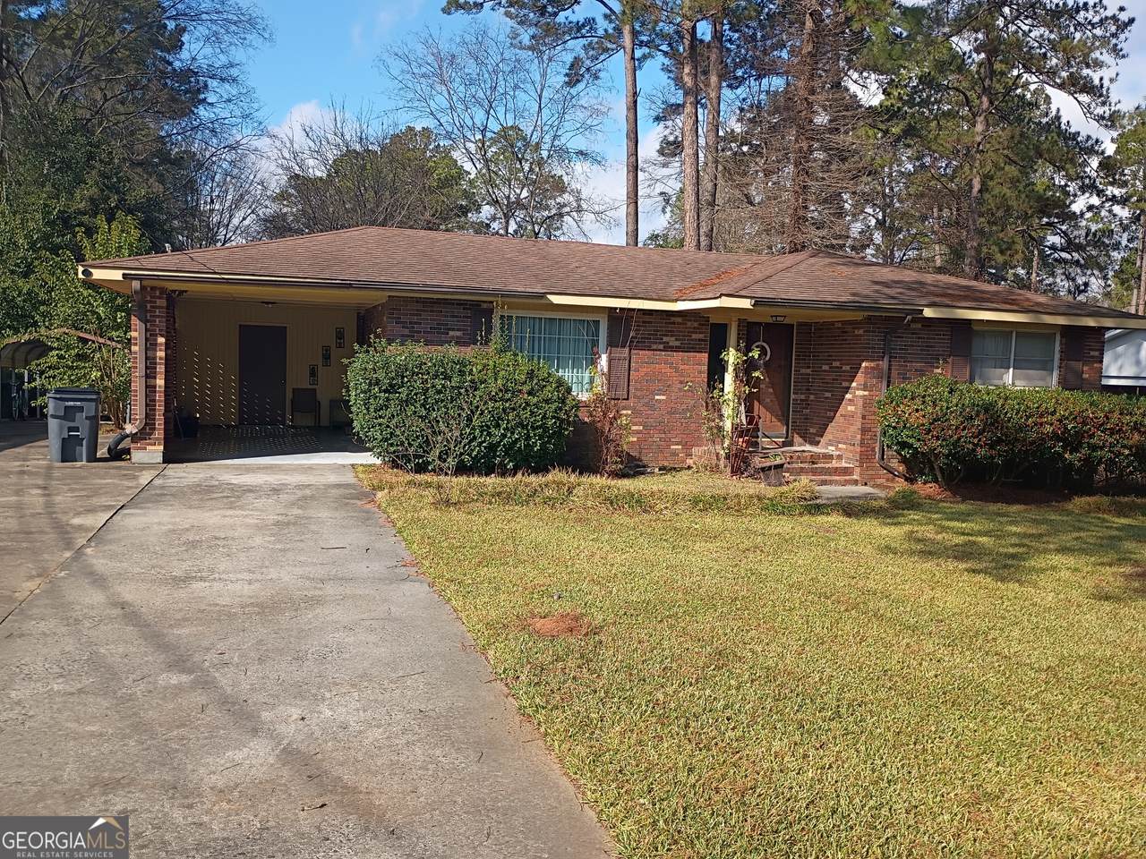 1770 Holly Hill - Photo 1