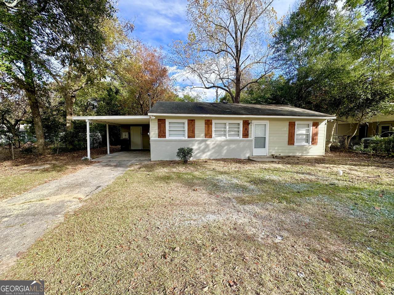 108 Smith Place - Photo 1