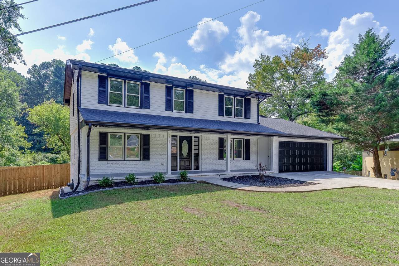 1807 Ramble Court - Photo 1