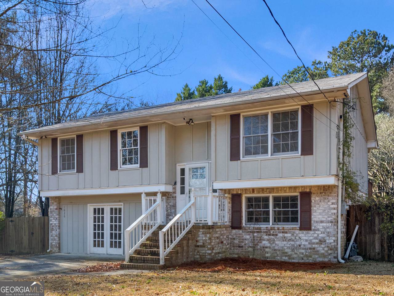 1626 Pinebrook Drive - Photo 1