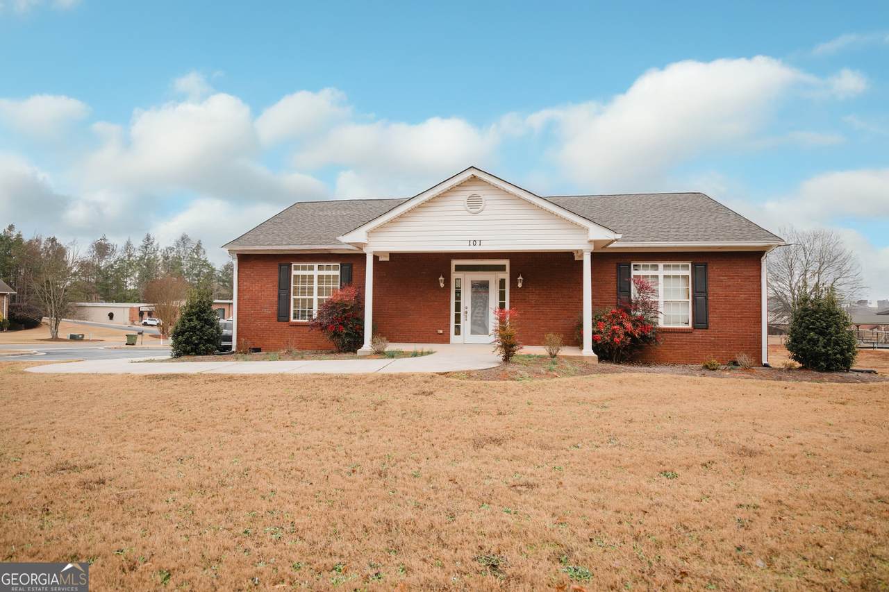 101 Rejen Drive - Photo 1