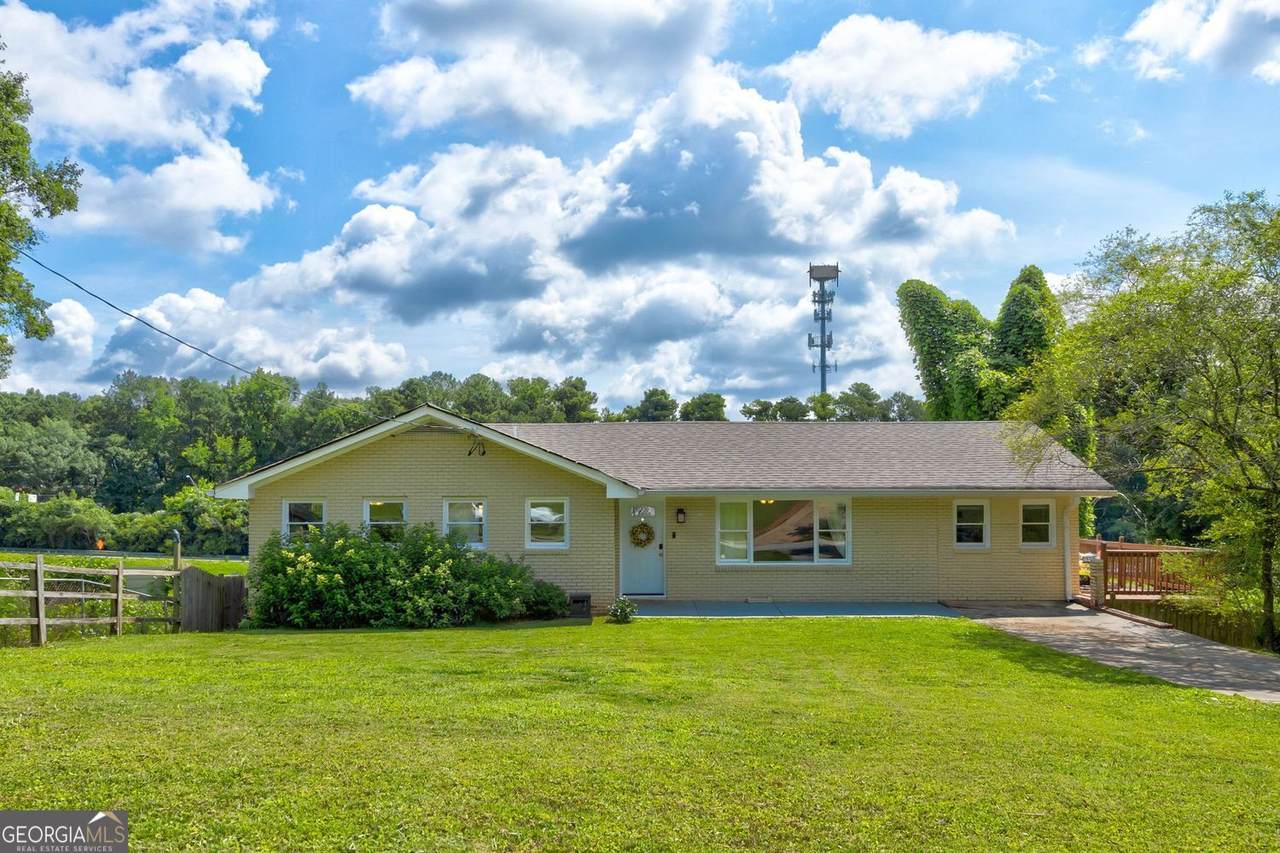 1848 Winthrop Drive - Photo 1