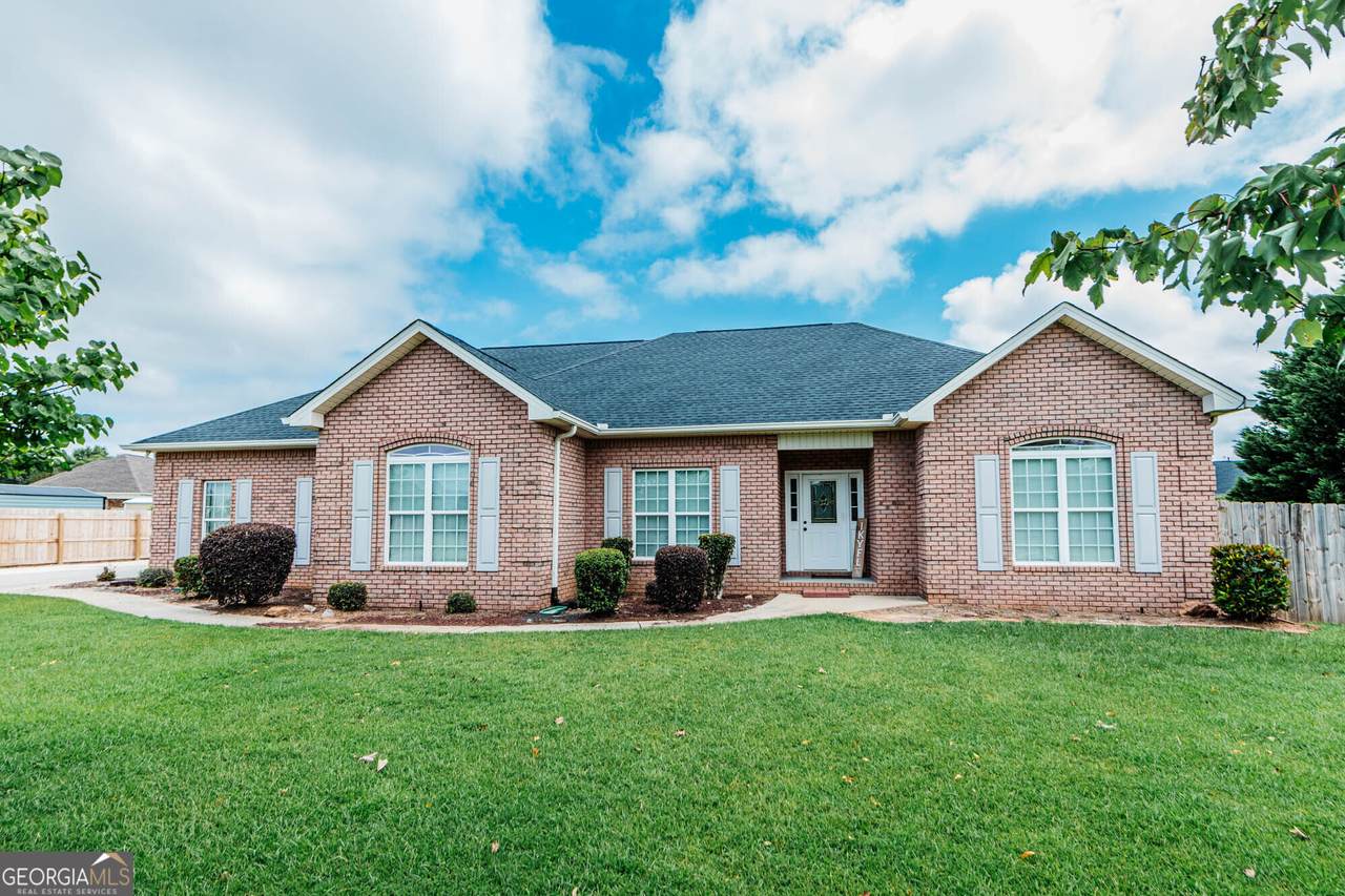 103 June Crest Court - Photo 1