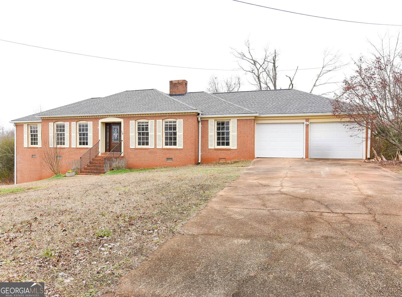 19 Festiva Drive - Photo 1