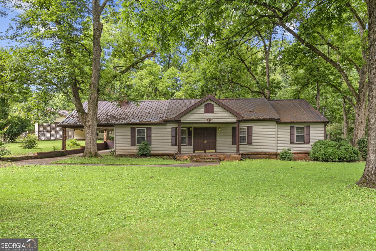 724 Hill Street - Photo 1