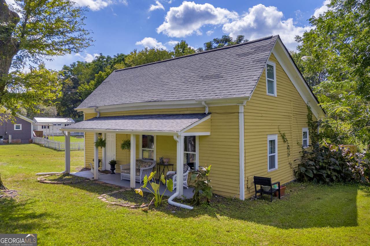 830 Whitehall Road - Photo 1