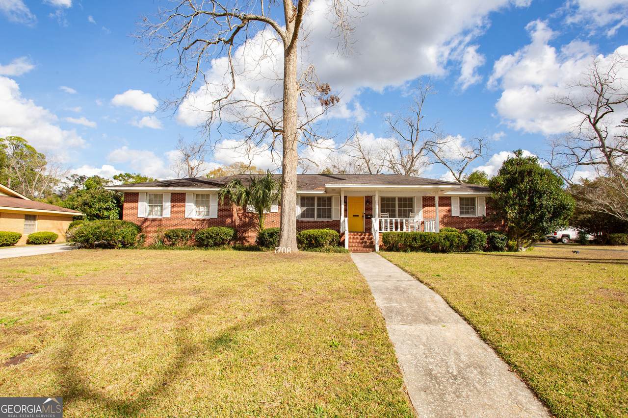 1708 City Boulevard - Photo 1