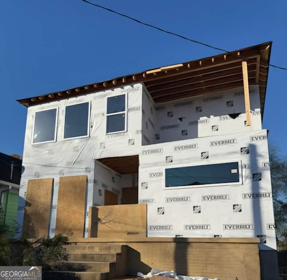 681 Ira Street - Photo 1