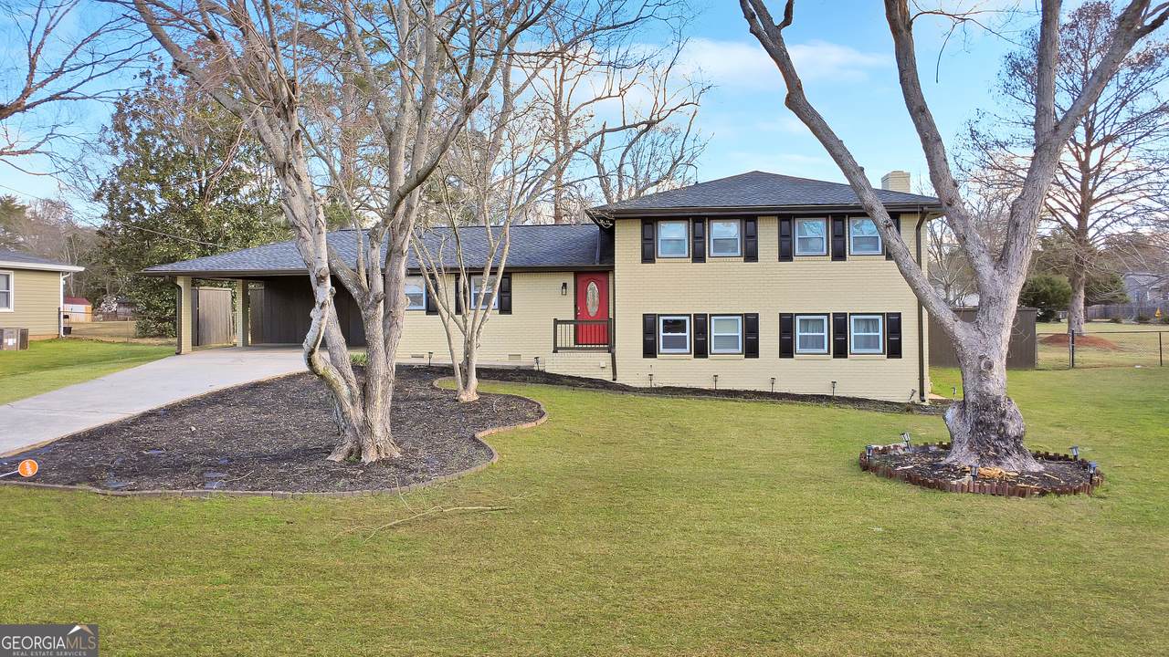 399 Sandtown Road - Photo 1