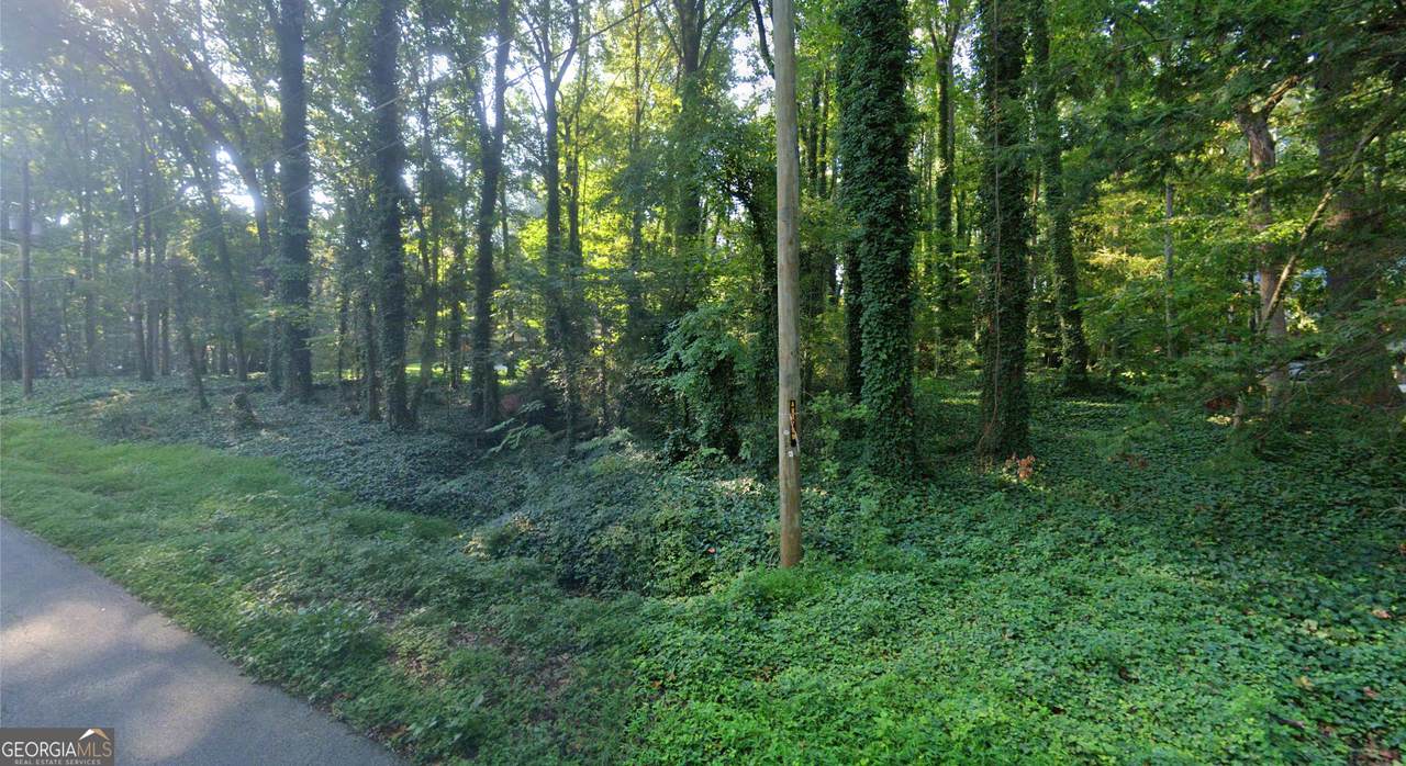 2729 Emerald Drive - Photo 1